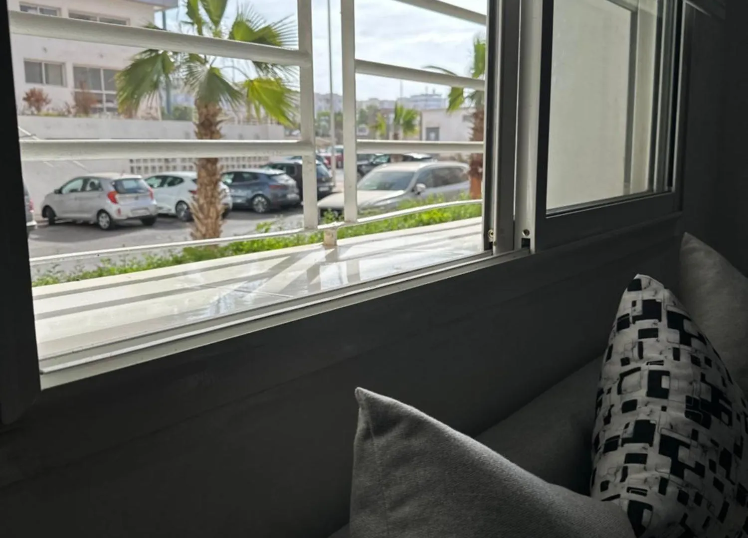 Modern Apartment Pool Service Airport Shuttle Easy Check-In Cozy Beds 7 Min From Marina Agadir
