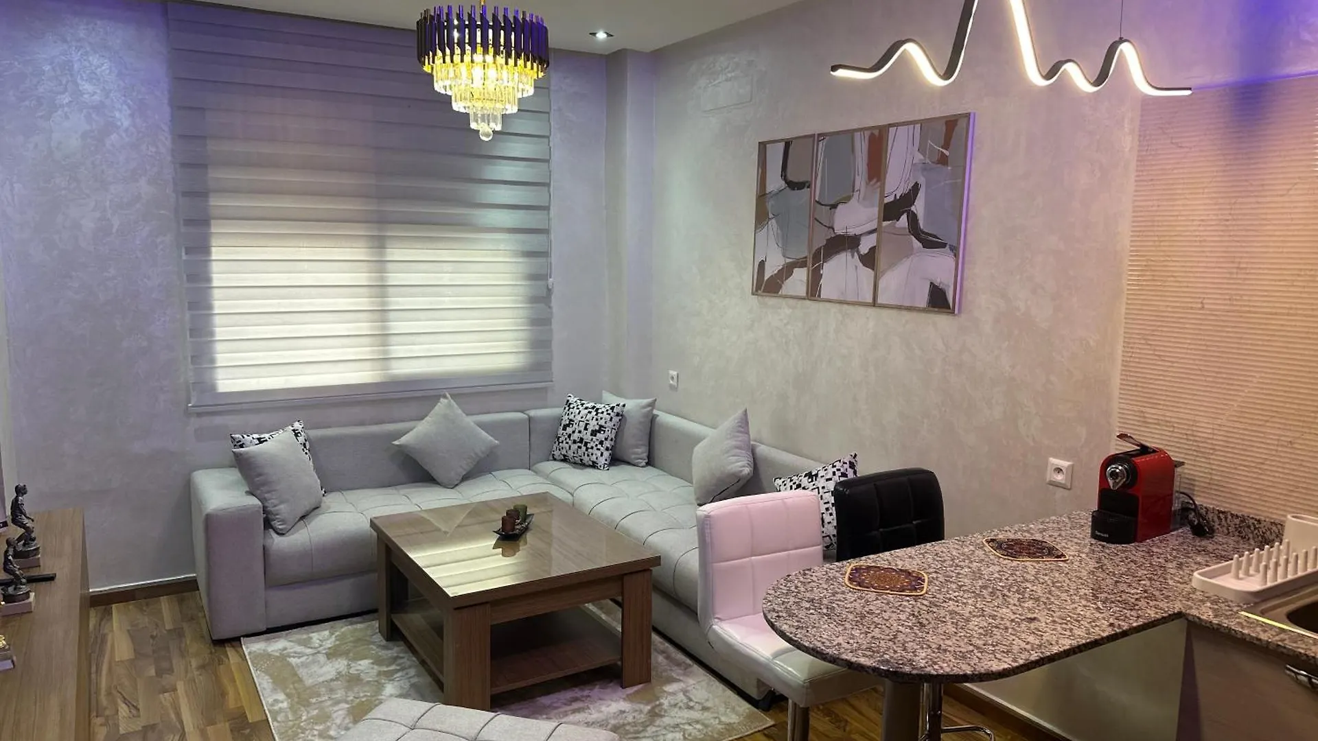 Modern Apartment Pool Service Airport Shuttle Easy Check-In Cozy Beds 7 Min From Marina Agadir